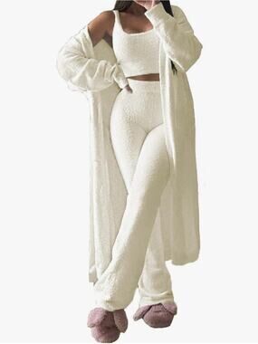 Women’s Fuzzy Three-Piece Cream Ivory Cozy Lounge Set with Long Cardigan Size L.